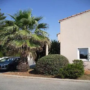 Stars Antibes 酒店 毕奥